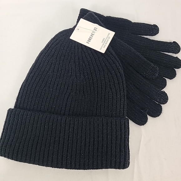 NEW Forever 21 Unisex Black Touchscreen Gloves and Beanie Set NWT $20 - Picture 1 of 6